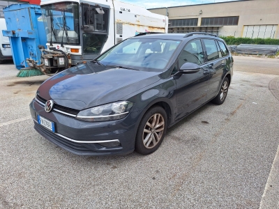 VOLKSWAGEN - FN276FL - 80418