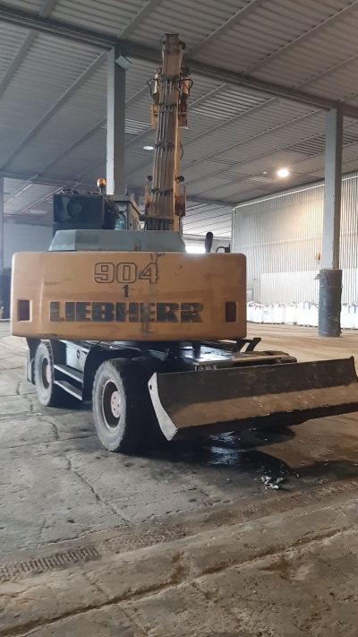 Liebherr 904 –  – 82059